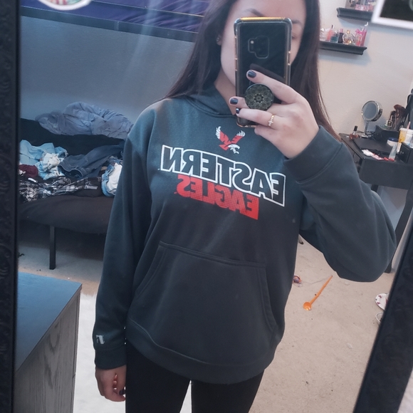 Eastern eagles sweatshirt - Picture 3 of 4